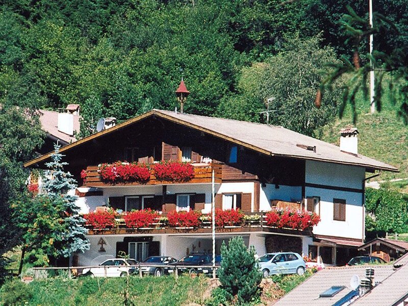 Iellici Claudia e Sandra - Villa Mantina